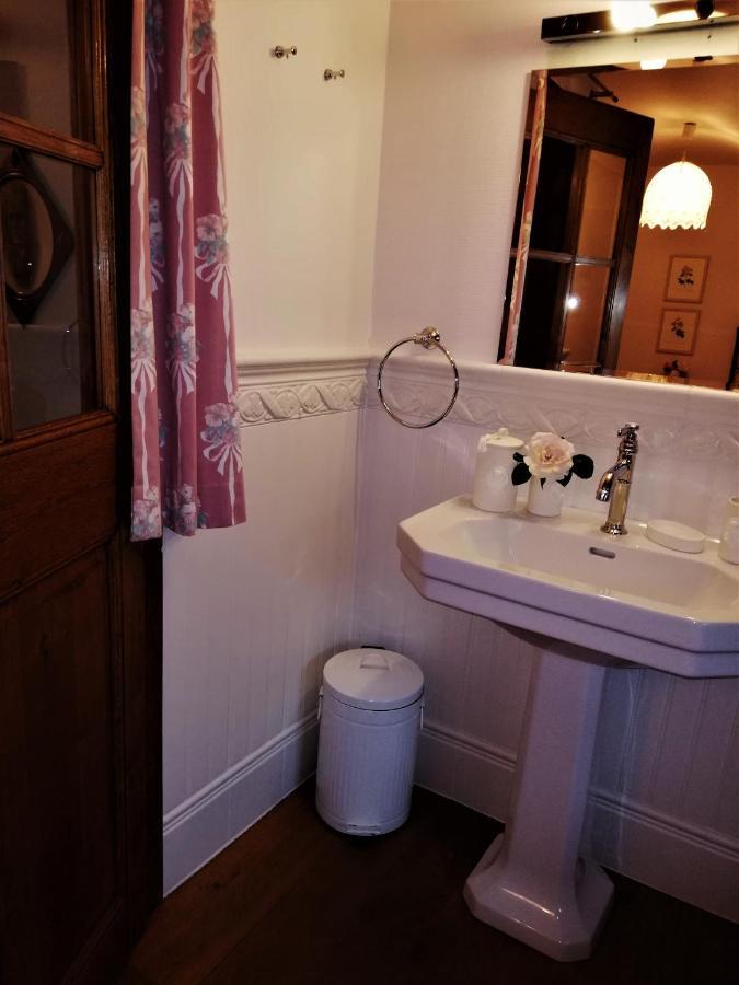 Villa Un logis au 13 Faubourg de France à Bouillon à 50m de la Semois Extérieur photo